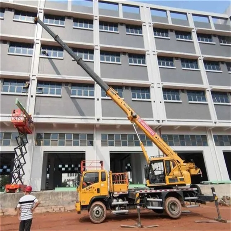 隆化高楼层玻璃吊装